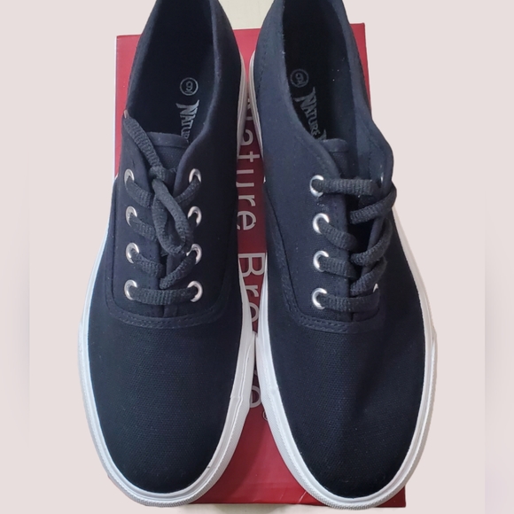 FINAL PRICE🚨 Nature Breeze black canvas | Size 9 - Picture 4 of 8